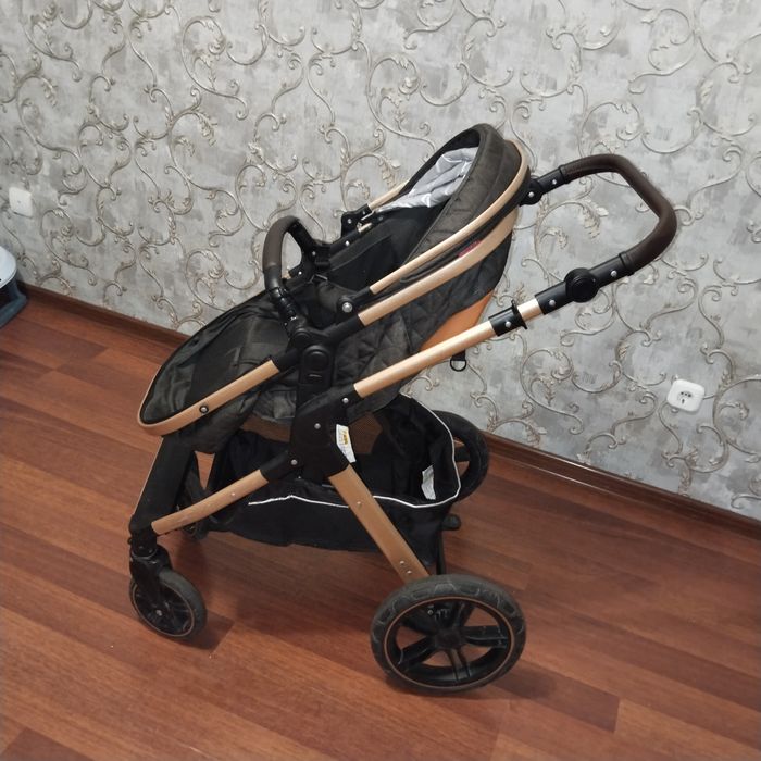Коляска трансформер Belecoo X1, черный, золотой