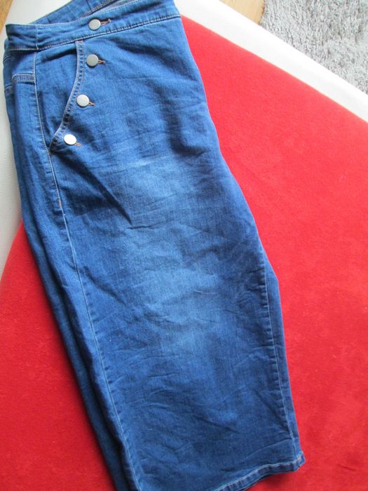 fusta pantalon  blugi 48