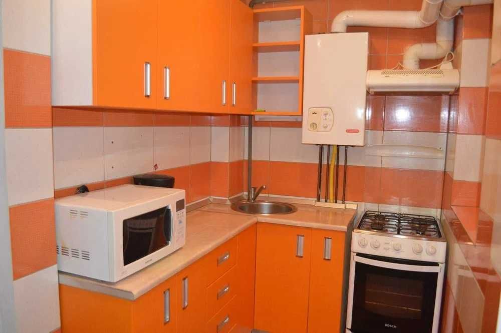 Apartament 2 cam decomandat | ET 1 | CENTRALA | Huedin nr. 15 | Sector 4 | Mobilat complet | Disponibil imediat | Direct proprietar | Exclus animale