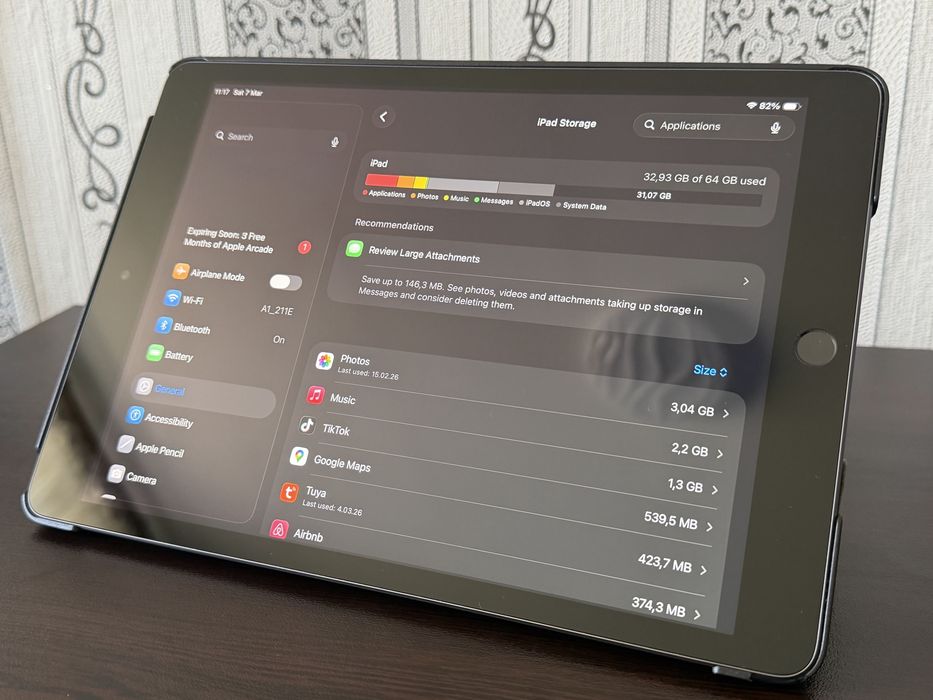 iPad 9th Generation 64GB – Отлично състояние