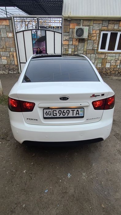Kia Forte luxs 2008