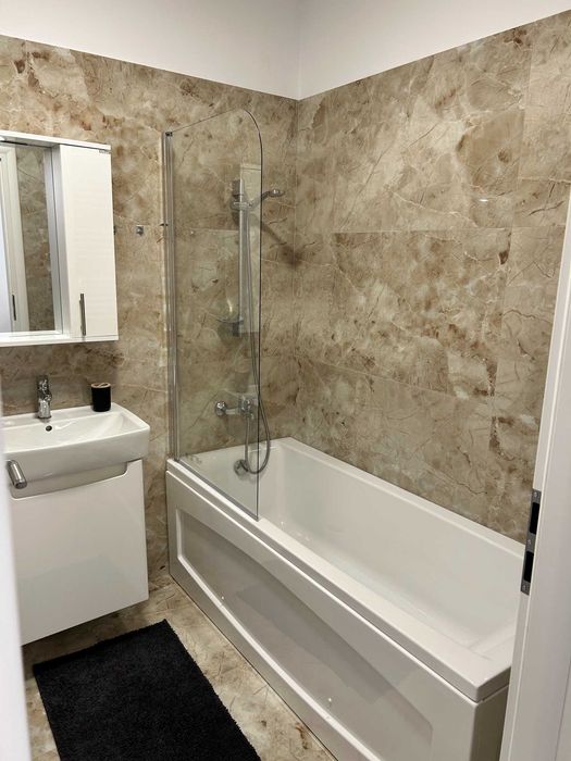 Proprietar inchiriez Garsoniera spatioasa 41mp Central Address Residence