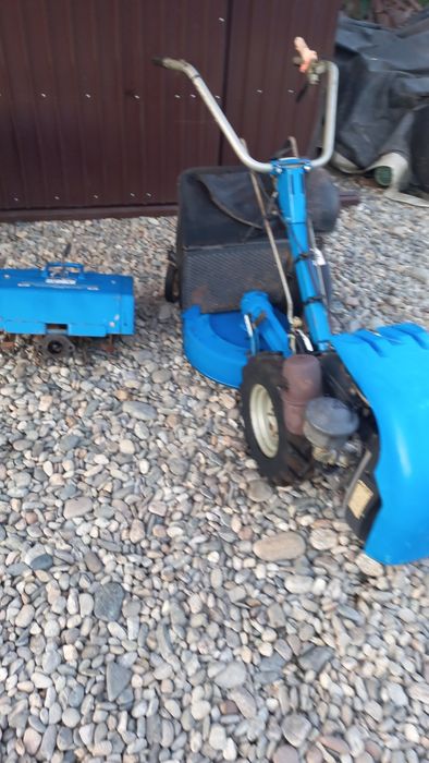 Motocultor cositoare gazon bcs