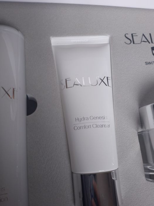 Parfumeriya SEALUXE Greenleaf maxsuloti.