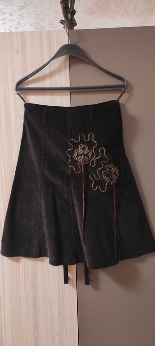 Официални поли, някои са нови