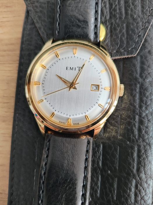 Лот от часовници Seiko Kenneth Cole Casio Guess Swatch Полет