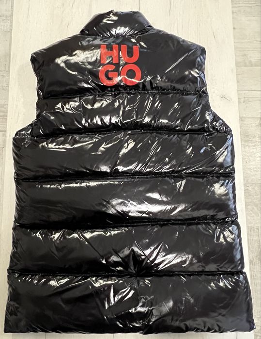 Мъжки черен елек Hugo