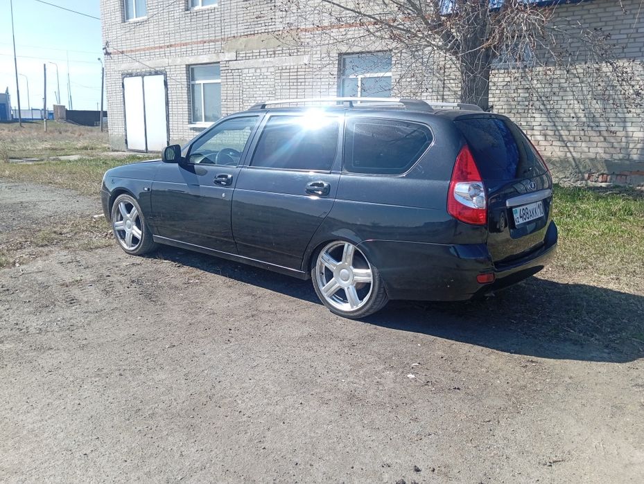 Продам Приору универсал