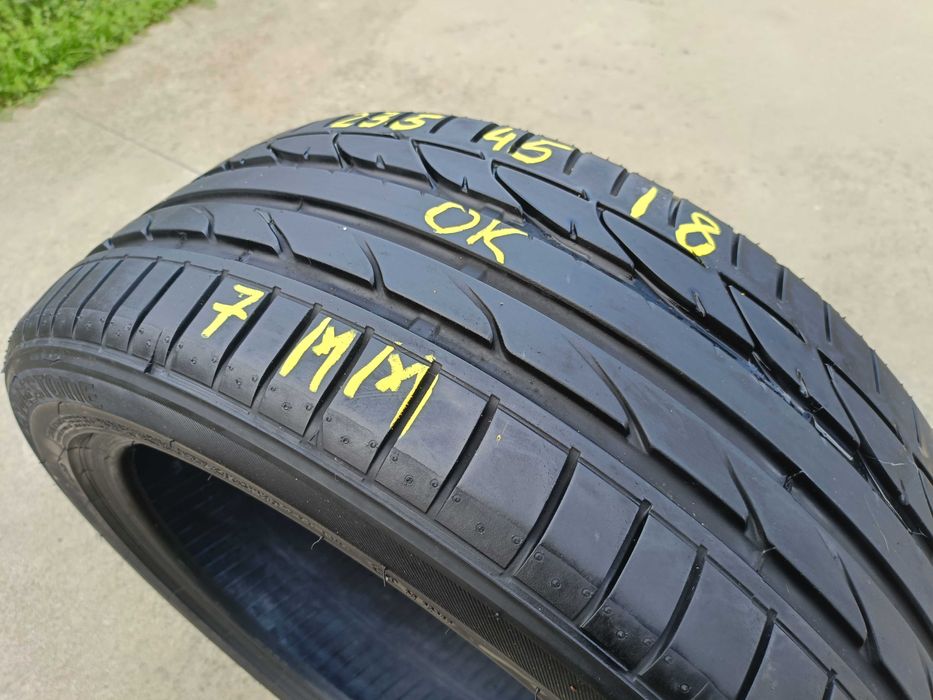 O anvelopa vara 235 45 18 bridgestone potenza S001 profil de 7 mm