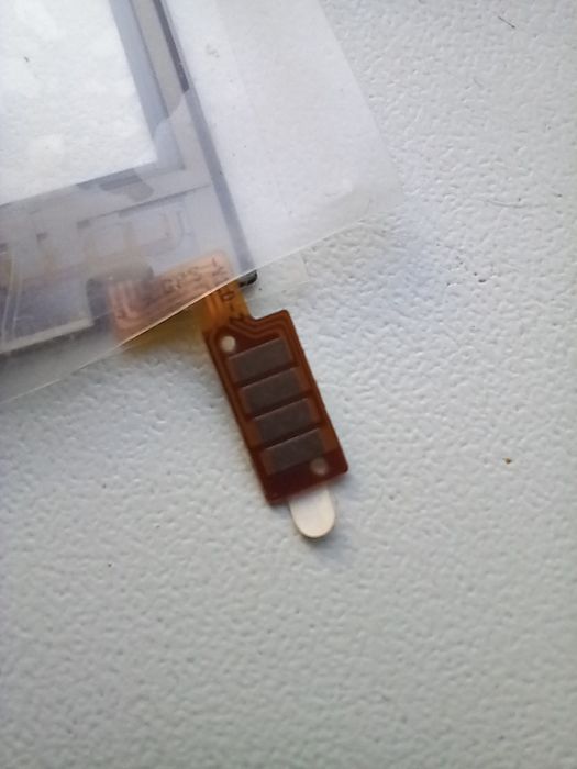 Запчасти на телефоны