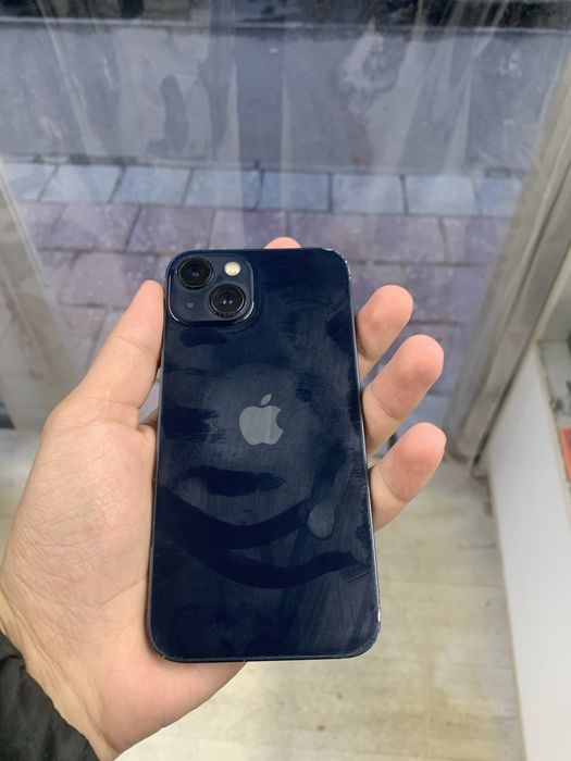 продам айфон 13