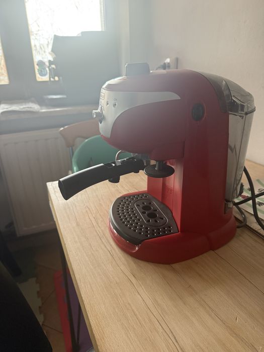 Espressor DeLonghi EC221R