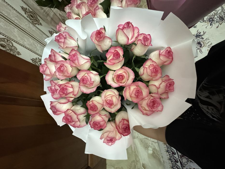 Продам срочно букет роз