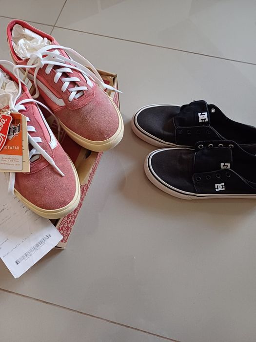 Vând sandale marca " Scarpe Vigneron"