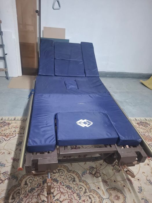 Многофункциональный медицинский кровать