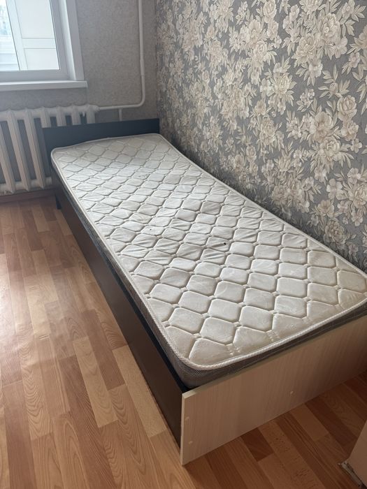 Продам кровать 1 спальную