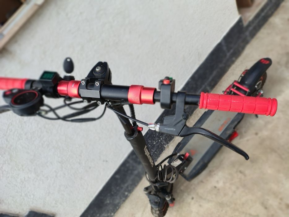 Se vinde Trotineta electrica KugookirinM4PrO