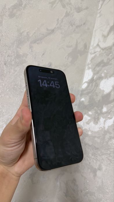 Iphone 15pro 256gb 90%