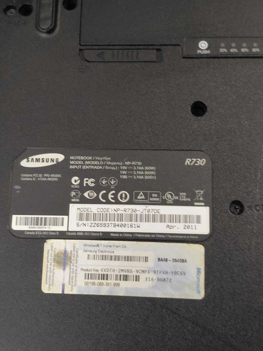 Лаптоп Samsung R730