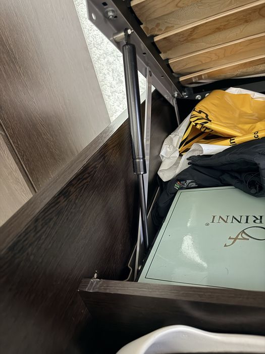 Продам кровать двухспалка + тумба