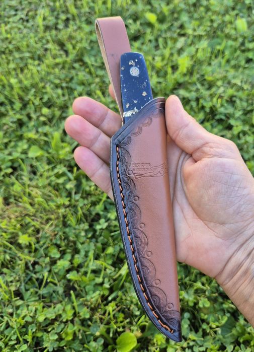 Малък ловен нож R.W.LOVELESS Marble с кожена кания,LN421