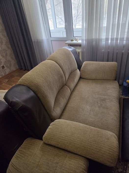 Диван б/у бесплатно