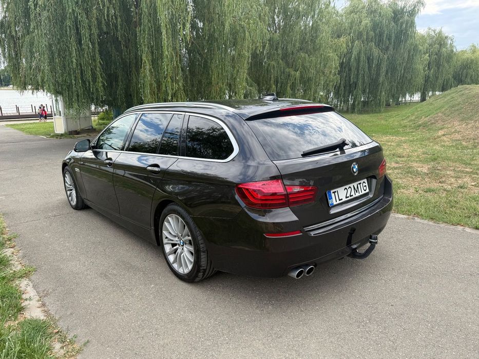BMW Seria 5 BMW F11 520D xDrive 8HP