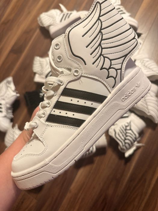 Vand colectia Adidasi Adidas x Jeremy Scott Wings Aripi