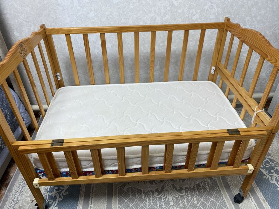 Продам манеж детский недорого!