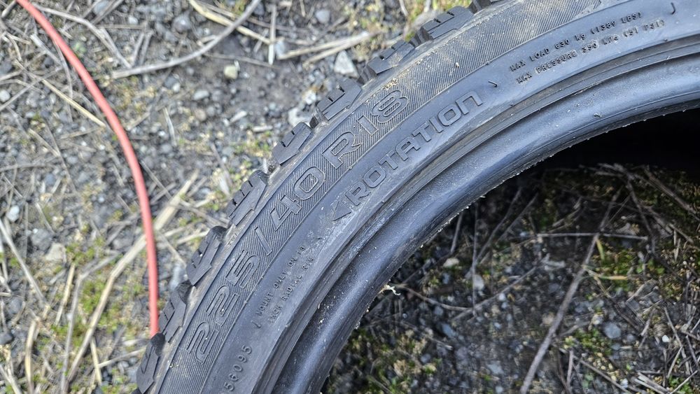 2бр гуми 225 40 18 нокиан nokian