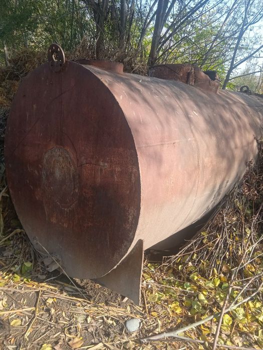 Temir bochka sisterna