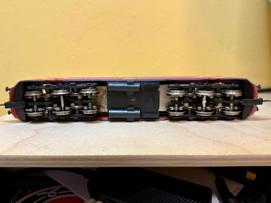 Локомотив Piko BR M61 NoHAB HO 1:87 влак