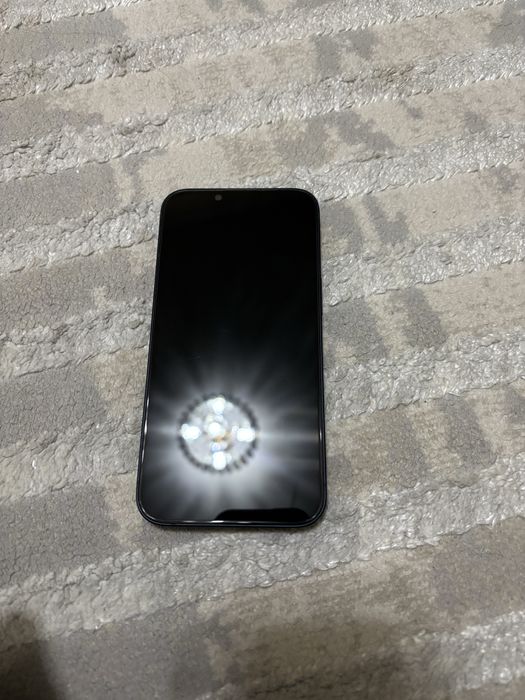 Айфон 13 в идеальном состояний