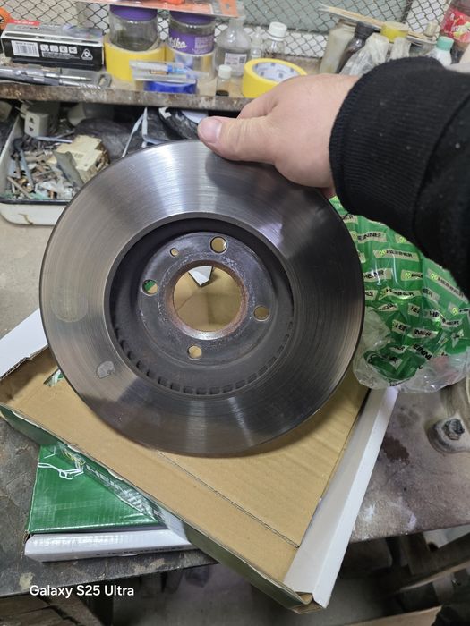 Продам опорные диски для кобальт ( GM )