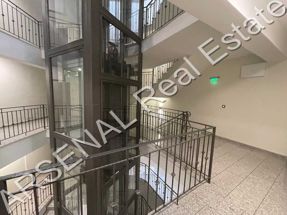 Тристаен апартамент под наем, Витоша