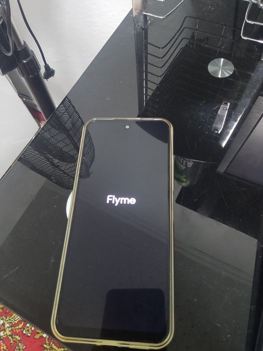 ZTE Blade A36 Meizu