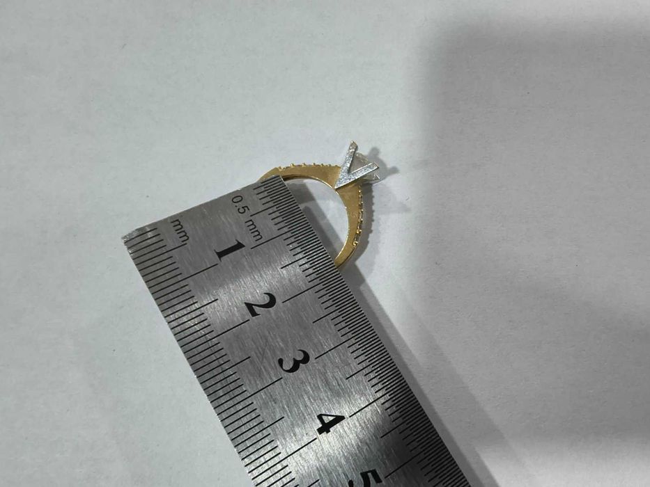 Златен пръстен 14карата