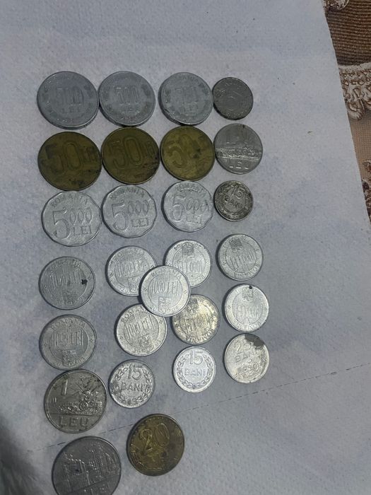 Bancnote și monezi vechi