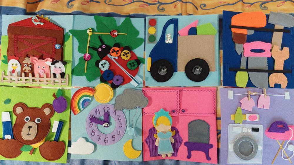 Тиха книжка по метода Монтесори/Развиваща книжка за най-малките