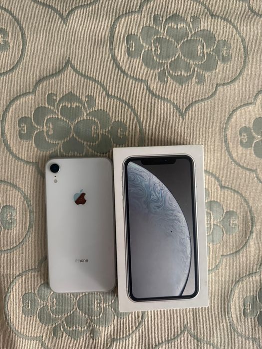 Айфон хр ……………..