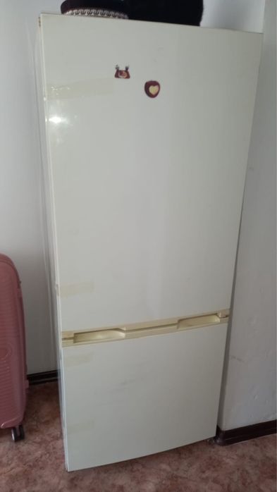 Продам холодильник