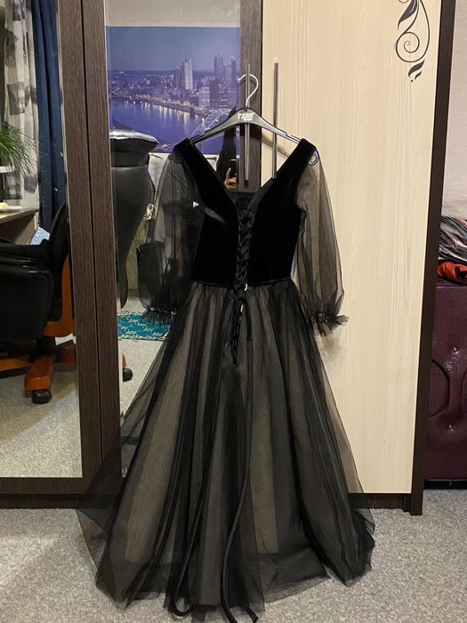 Вечернее платье с корсетом