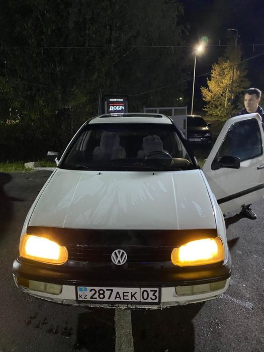 Фоьксваген гольф