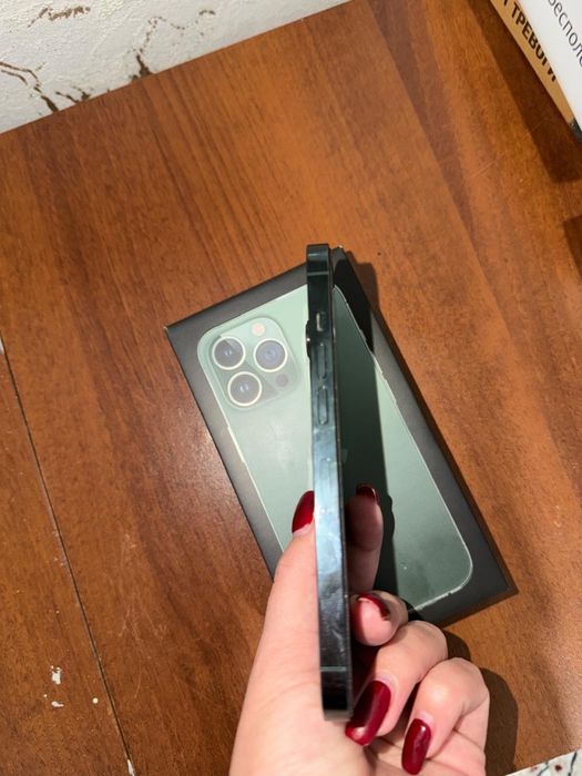 Продам айфон13-про в отличном состояний