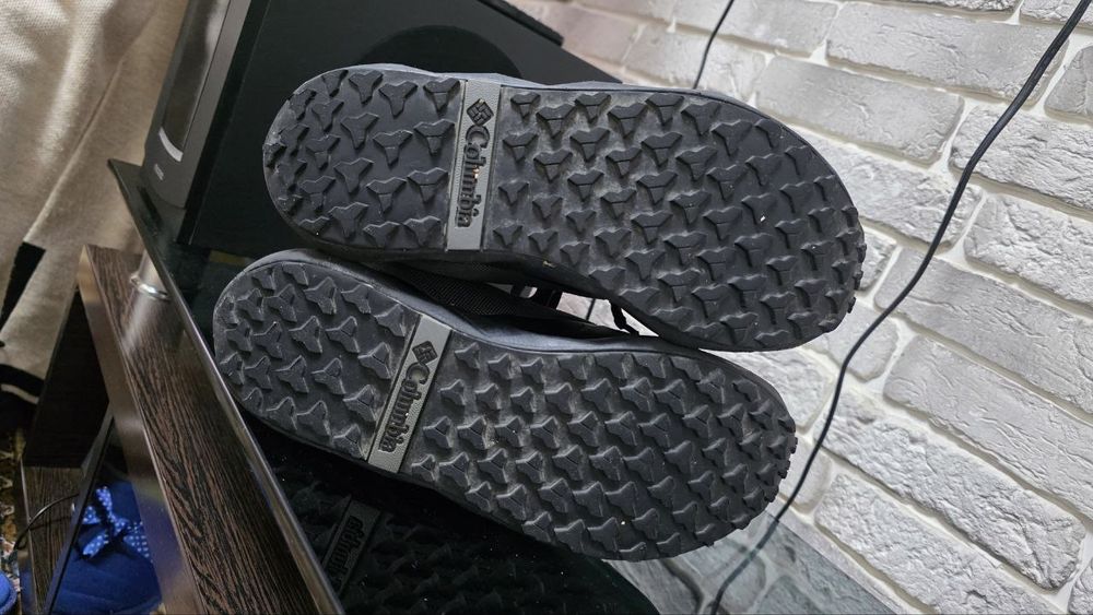 Оригинальные кроссы Columbia