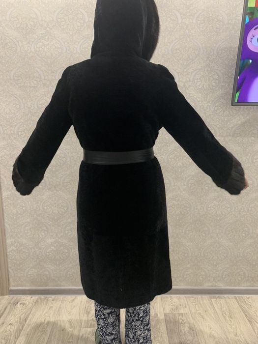 Женская Шуба мутон красивая