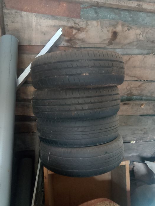 Шины летние продам