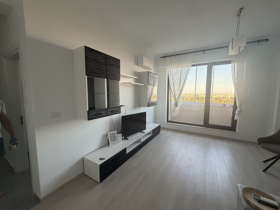 Inchiriez apartament 2 camere bloc Solid House