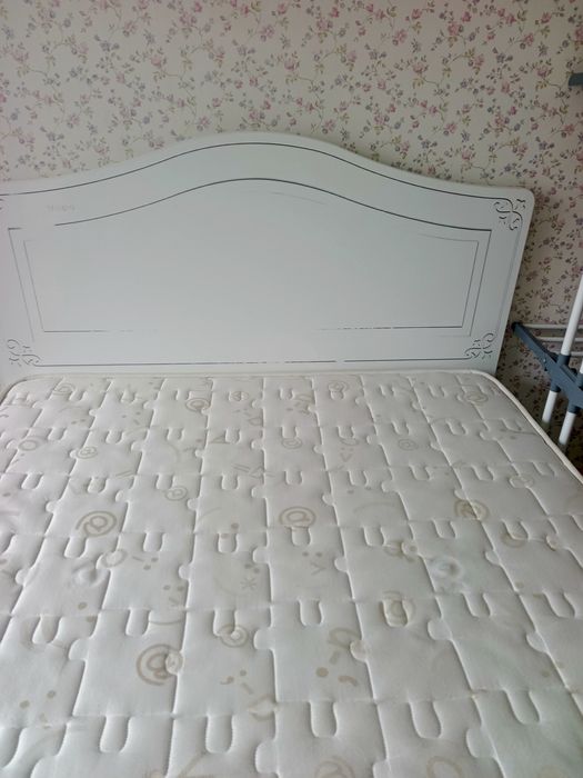 Продам кровать односпальную