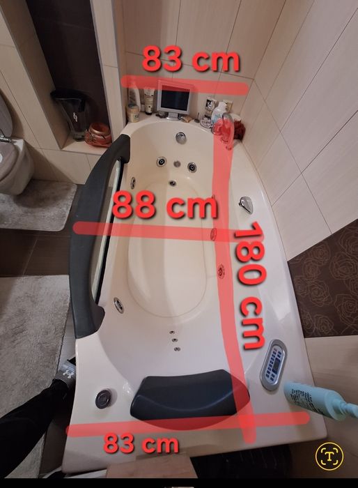 Vana cu hidromasaj și tv